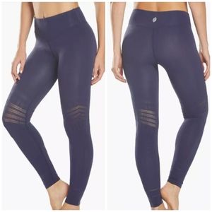 listing-status-banner